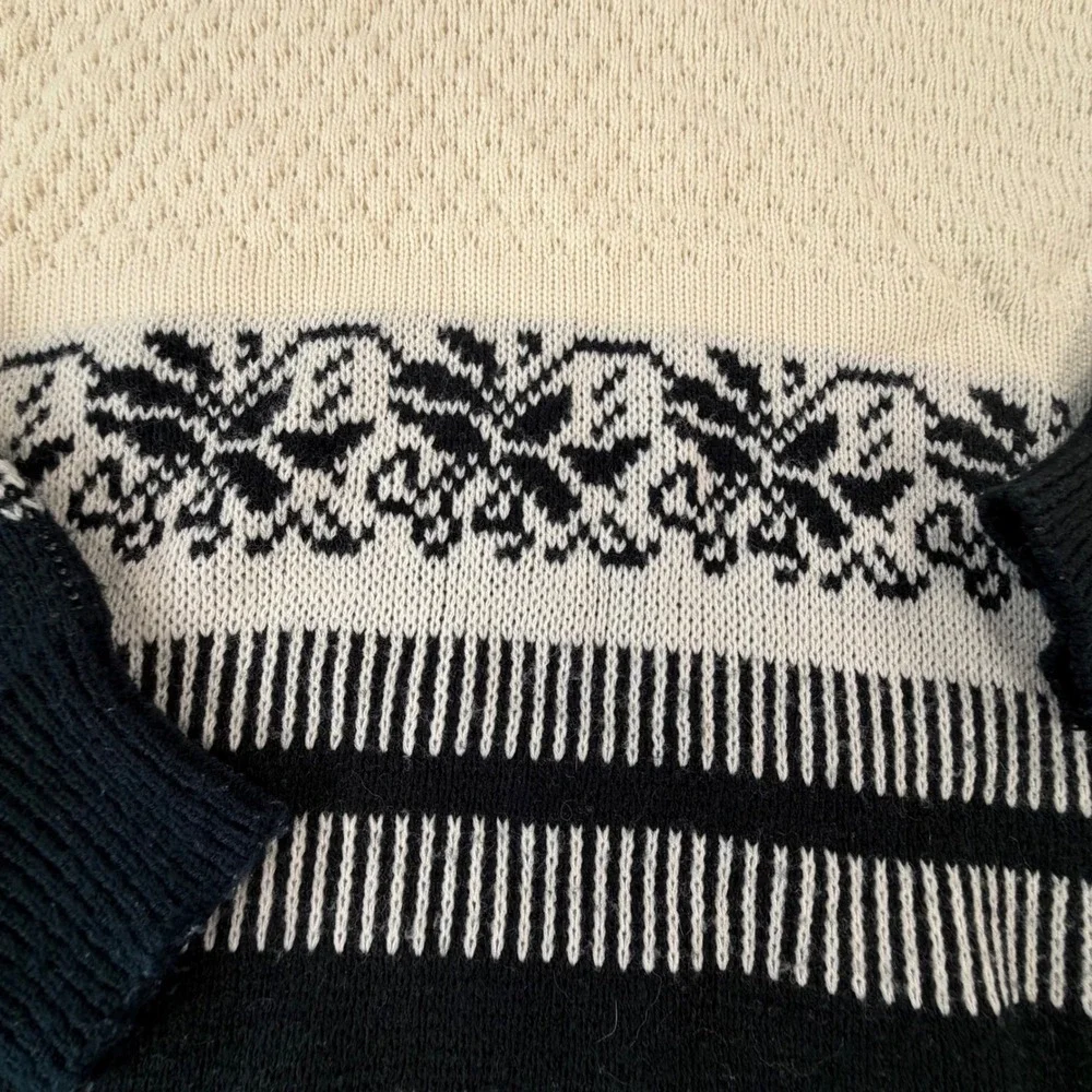 Rainbow Ridge Vintage Sweater Medium Cream Black Fair Isle Nordic Knit Korea 80s